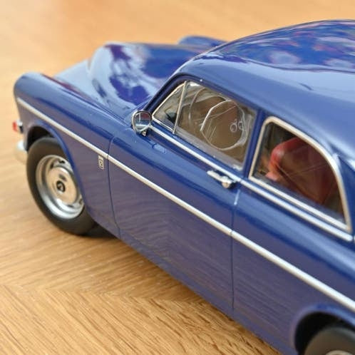 Volvo Amazon 1966 Midnight Blue / 1:18 / Norev