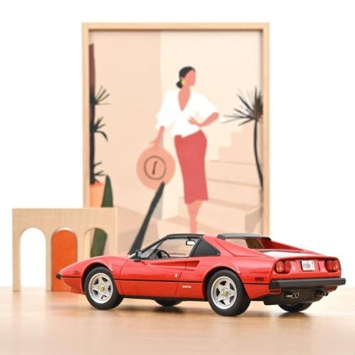 Ferrari 308 GTS 1982 Red / 1:18 / Norev