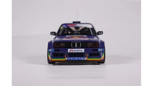 BMW E30 V8 DRIFT / OttOmobile / 1:18