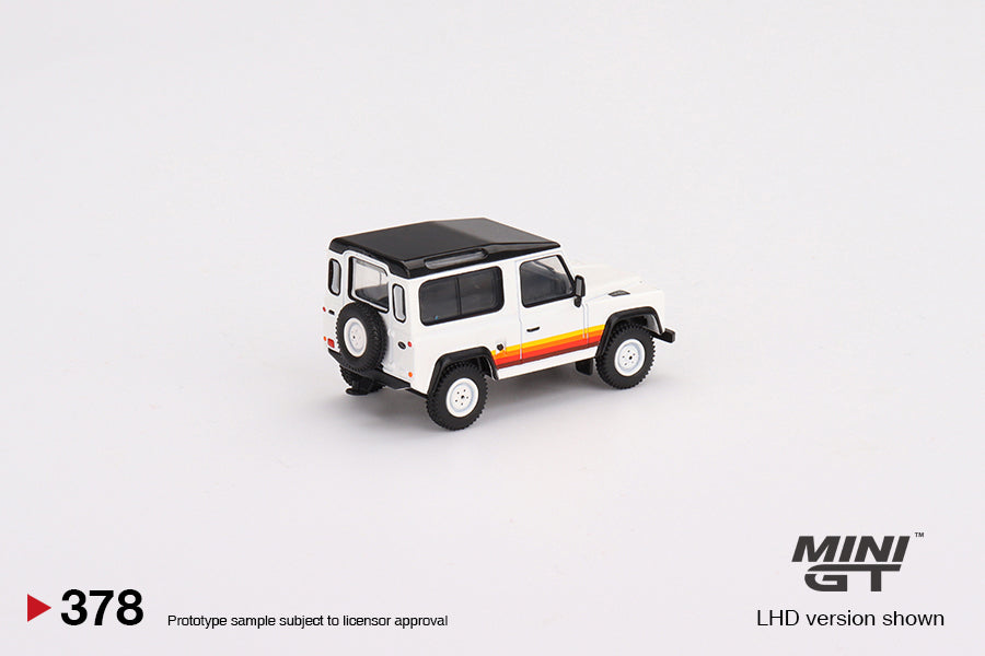 Land Rover Defender 90 Wagon White 1:64