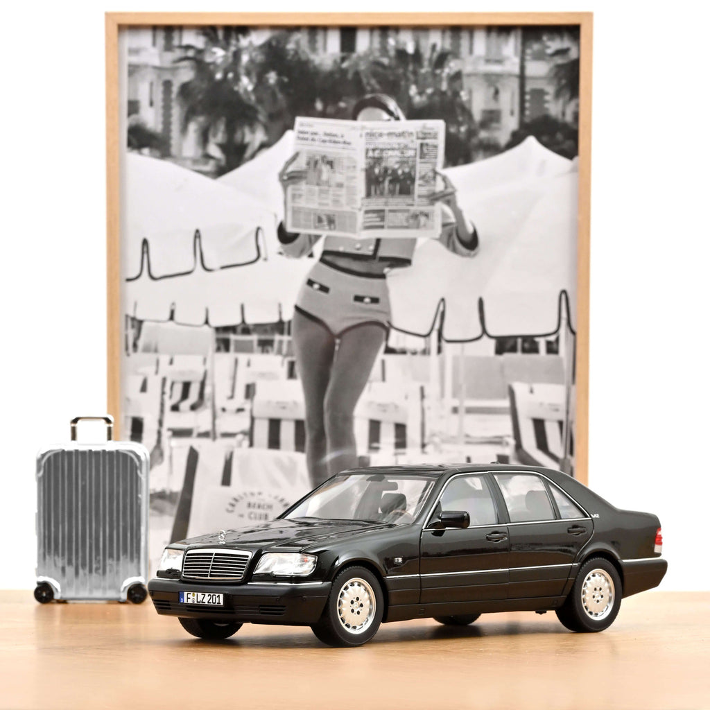Mercedes-Benz S600 - 1997 - Osidian Black - 1:18 - Norev