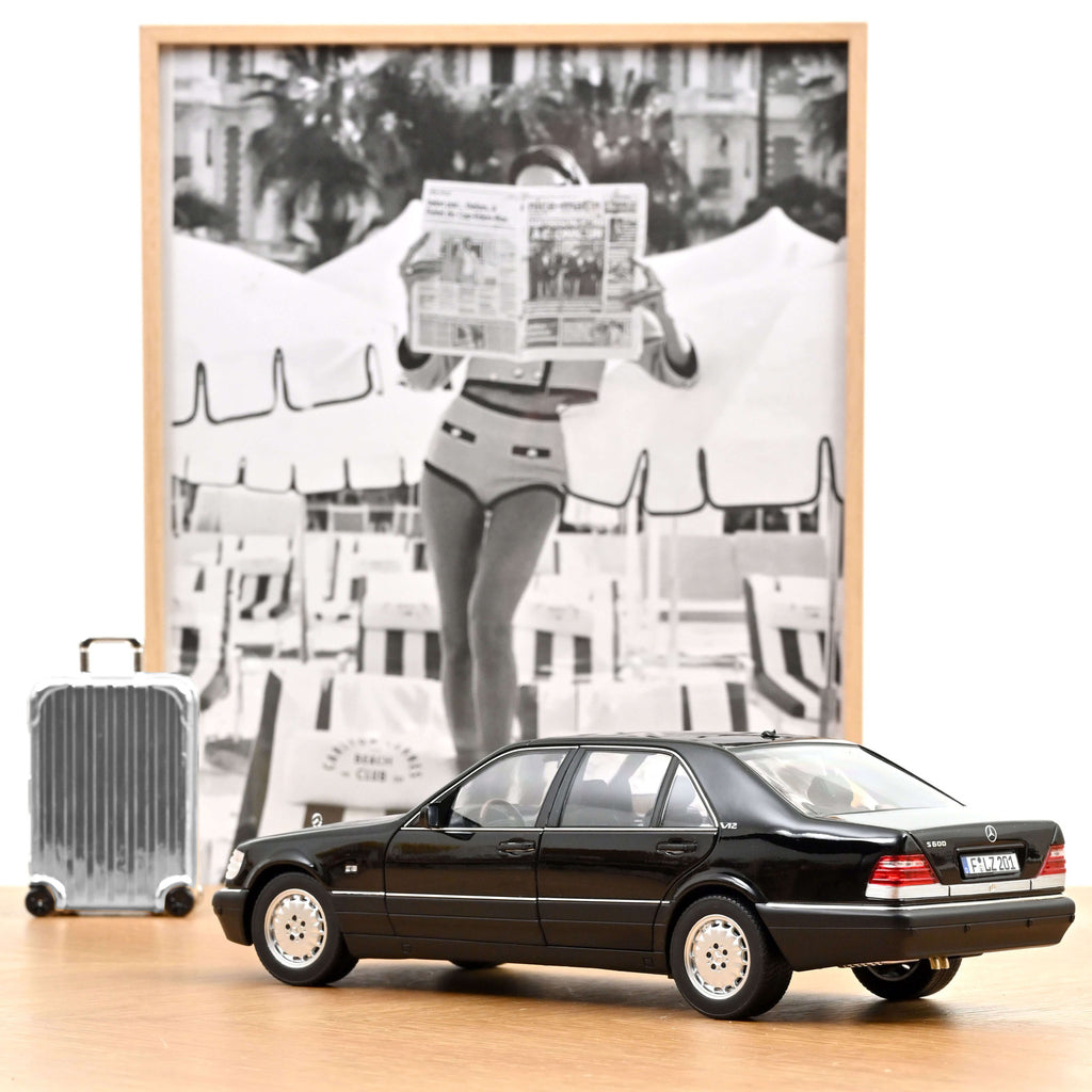Mercedes-Benz S600 - 1997 - Osidian Black - 1:18 - Norev
