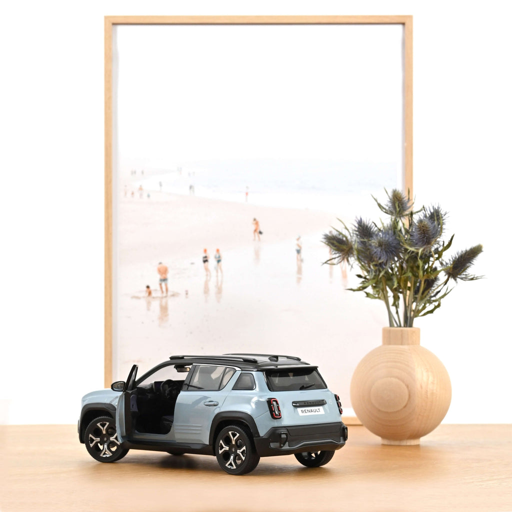 Renault 4 E-Tech Electric 2025 Cloud Blue 1:18 / Norev