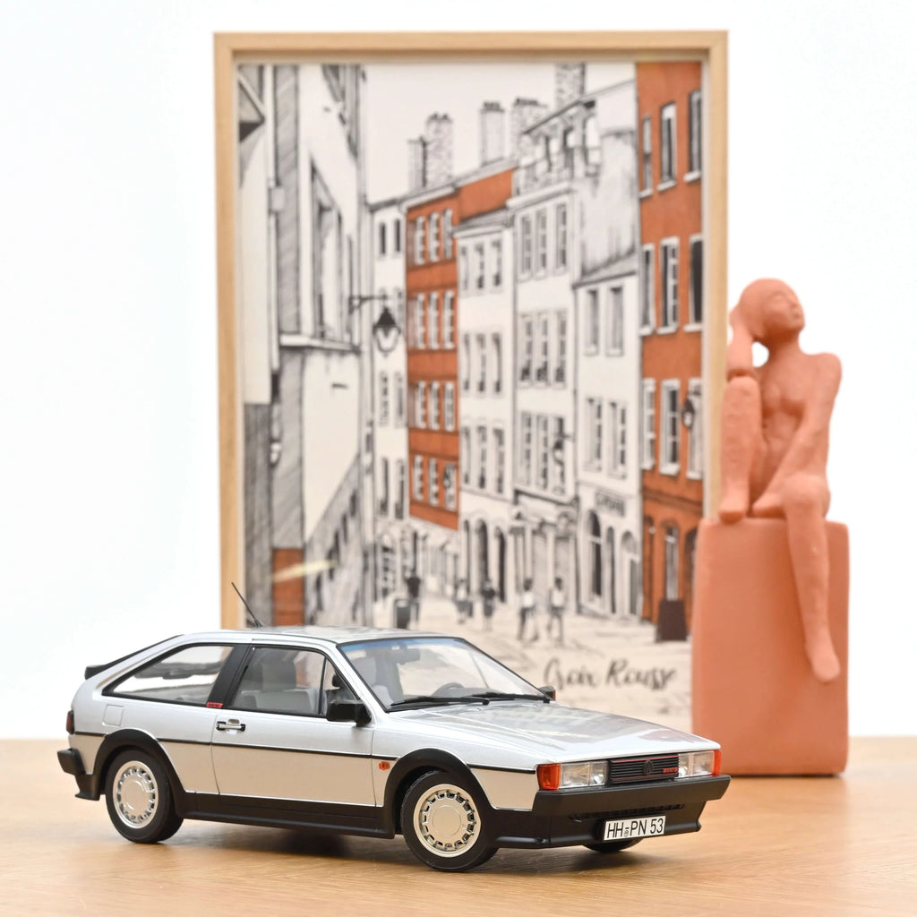 VW Scirocco GTX 16V 1988 Flash Silver 1:18 - Norev