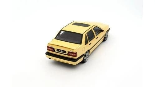 Volvo 850 T-5R Cream Yellow 1996 / OttOmobile / 1:18