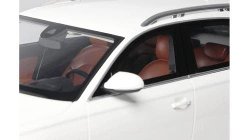 Audi C7 All Road Ibis White 2015 / OttOmobile / 1:18