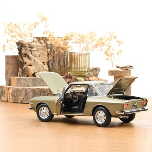 Lancia Fulvia 1971 Bronce Longchamps / 1:18 / Norev