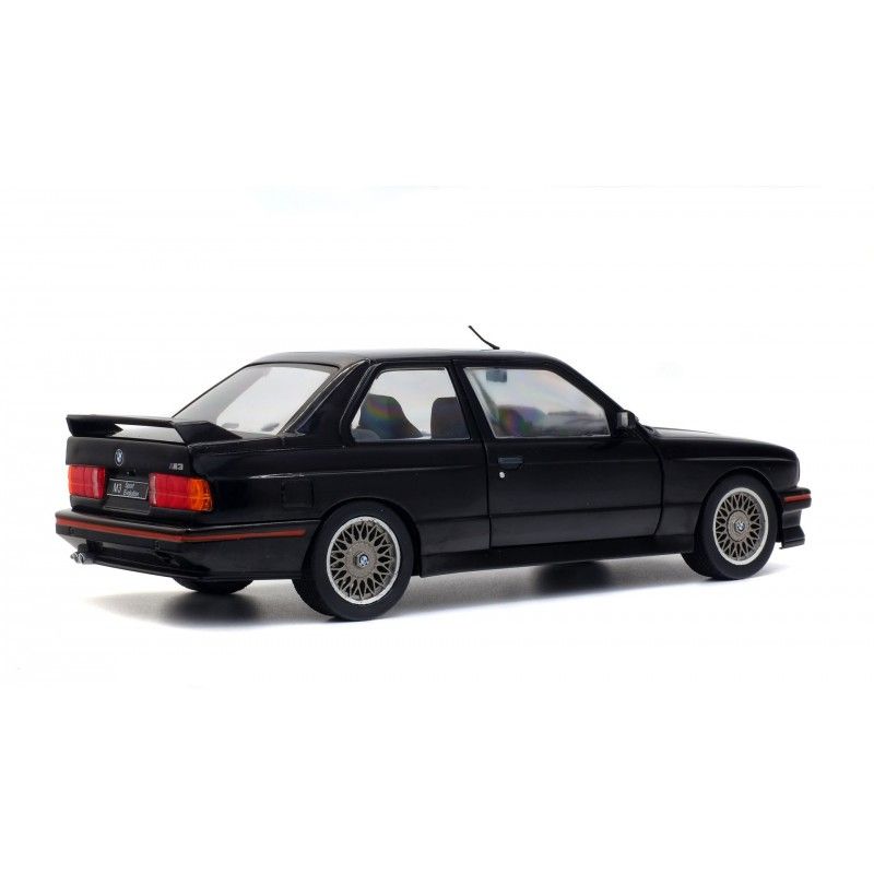 BMW M3 (E30) sport evo zwart 1990 1:18