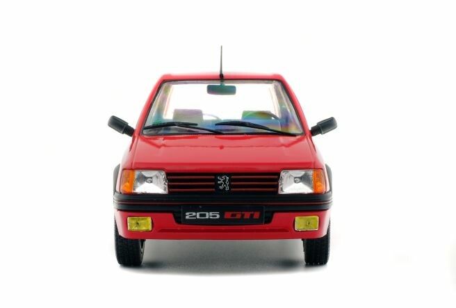 Peugeot 205 GTI 1.9, rood 1:18