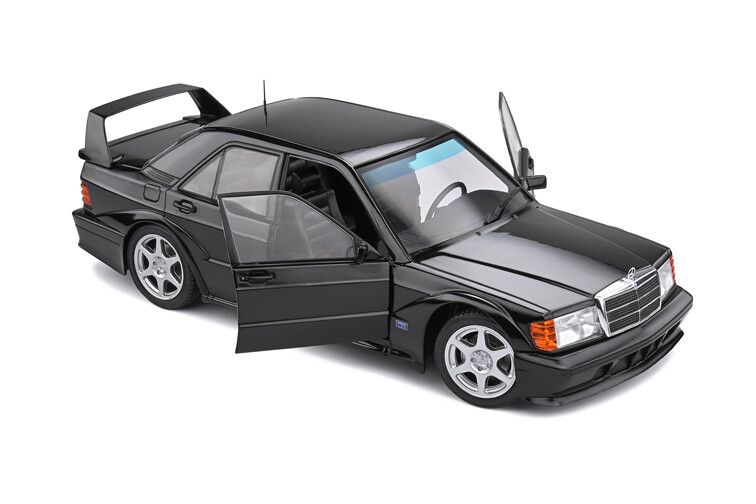 Mercedes Benz 190E Evo2, zwart 1:18