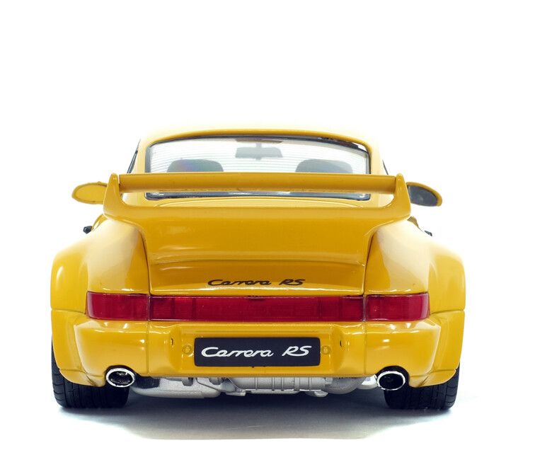 Porsche 911 (964) 3.8 RS, geel 1:18