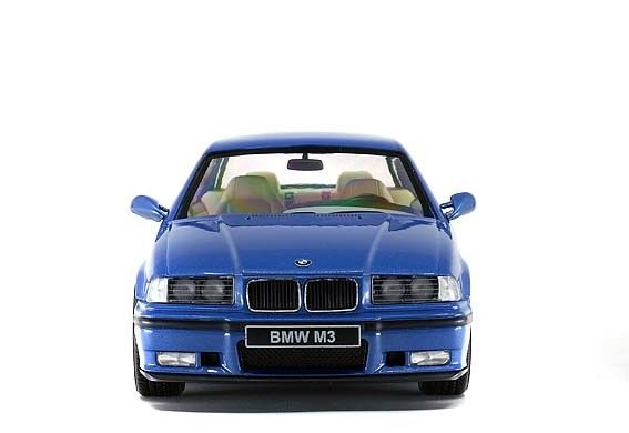 BMW M3 (E36), blauw 1:18