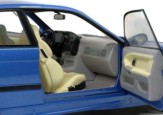 BMW M3 (E36), blauw 1:18