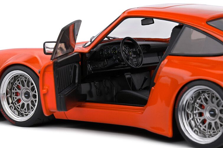 Porsche 911 (992) KS-R '22, oranje 1:18