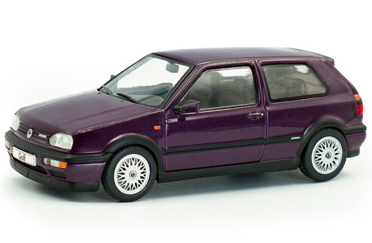 VW Golf MKIII VR6 '94, paars (Dusty mauve pearl)