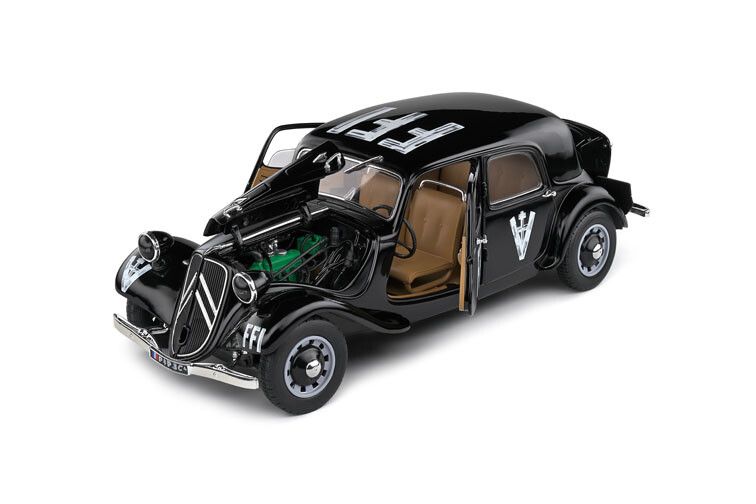 Citroen Traction FFI '44, zwart 1:18