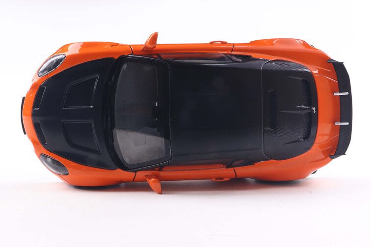 Alpine A110 Radicale '24, oranje (Orange Cobalt)