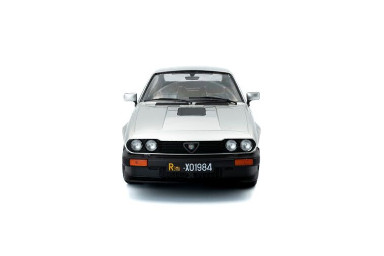 Alfa Romeo GTV6 '84, zilver