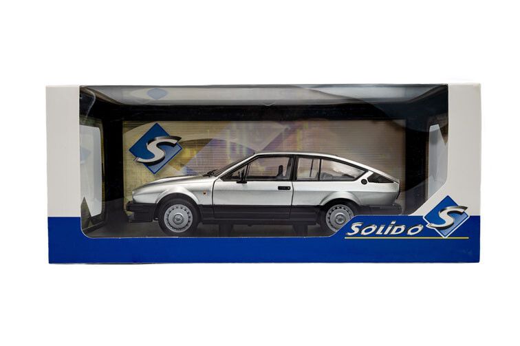 Alfa Romeo GTV6 '84, zilver