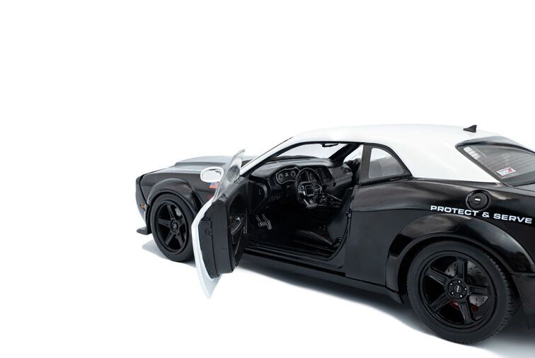 Dodge Challenger R/T Scat Pack widebody Highway Police '23