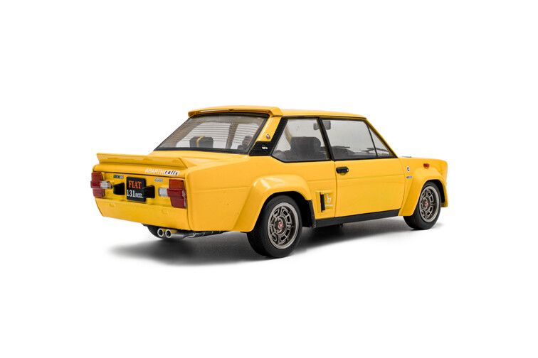 Fiat 131 Abarth '80, geel