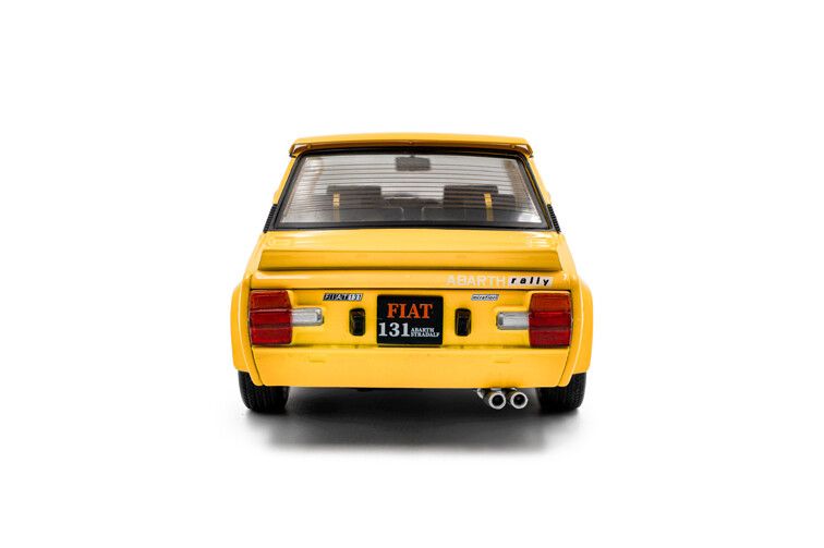 Fiat 131 Abarth '80, geel