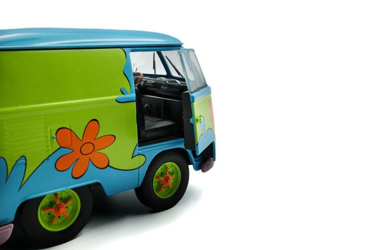 VW T1 Kool Kombi + aanhanger Ghosthunters 1:18
