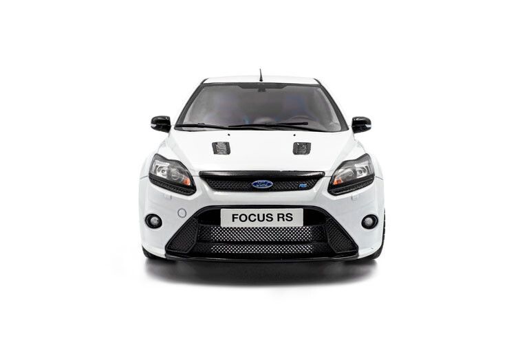 Ford Focus RS MK2 Pack RS Plus '09, wit (Frozen White) 1:18