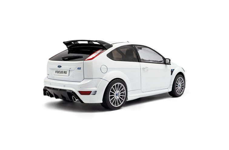 Ford Focus RS MK2 Pack RS Plus '09, wit (Frozen White) 1:18