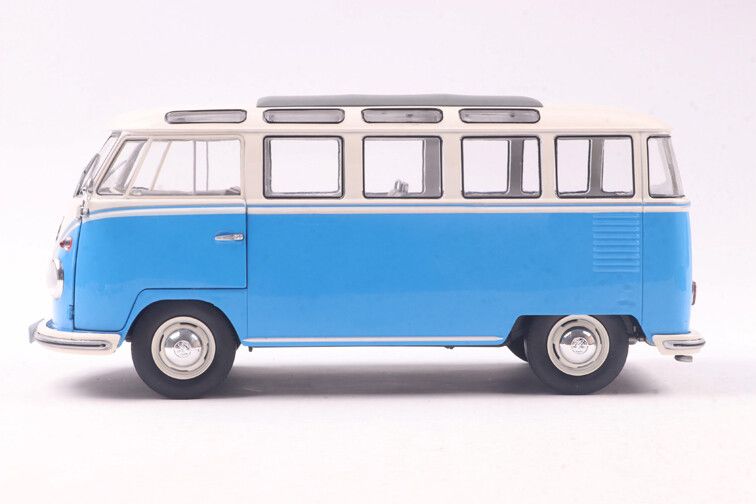 VW T1 Samba '62, blauw/wit 1:18