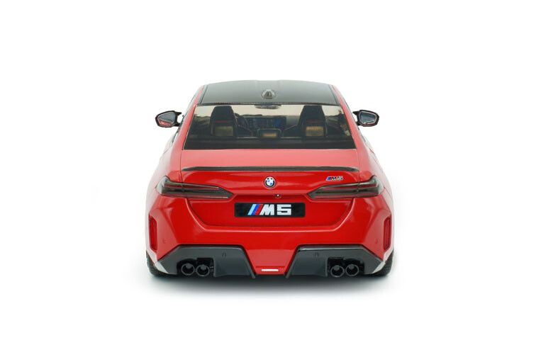 BMW M5 (G90) sedan '25, rood