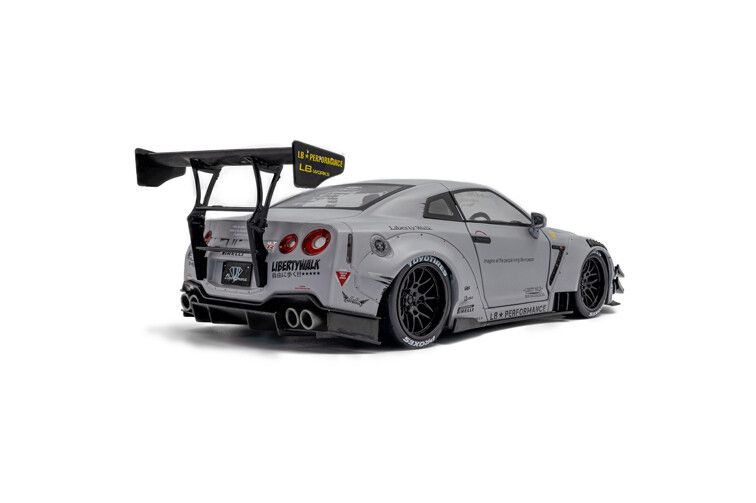 Nissan GT-R (R35) W/ Liberty Walk Body Kit 2 fig. '24, grijs 1:18