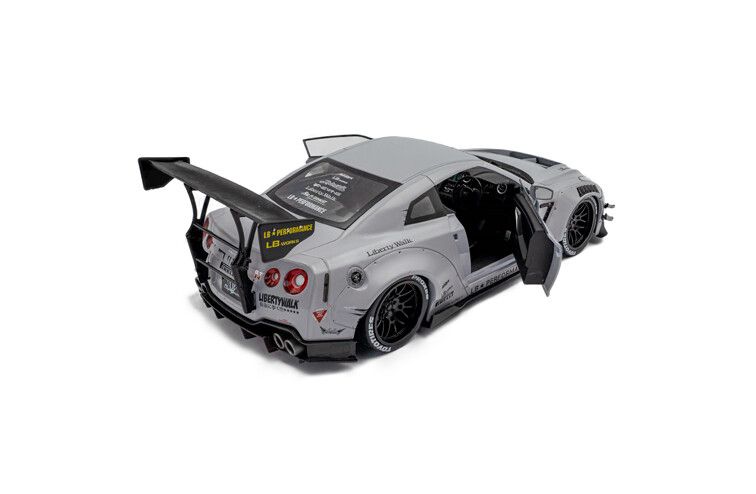 Nissan GT-R (R35) W/ Liberty Walk Body Kit 2 fig. '24, grijs 1:18