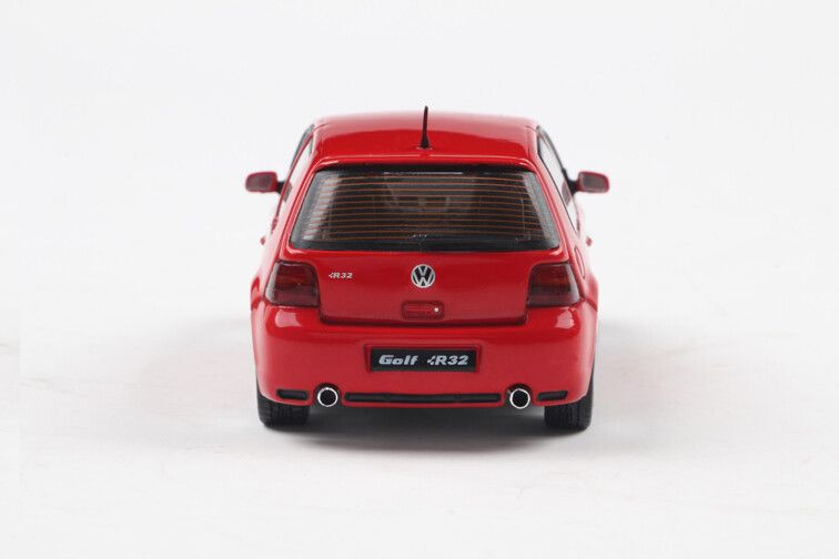 VW Golf IV R32 '03, rood (Toronto red)
