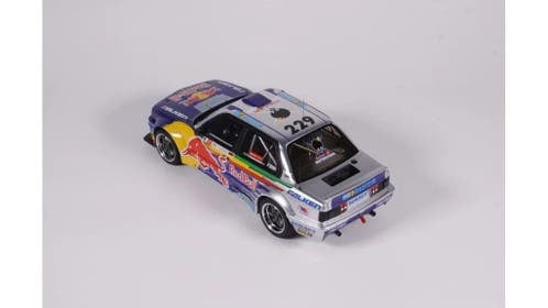 BMW E30 V8 DRIFT / OttOmobile / 1:18
