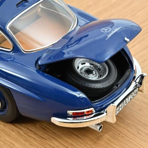 Mercedes-Benz 300 SL 1954 Blue / 1:18 / Norev