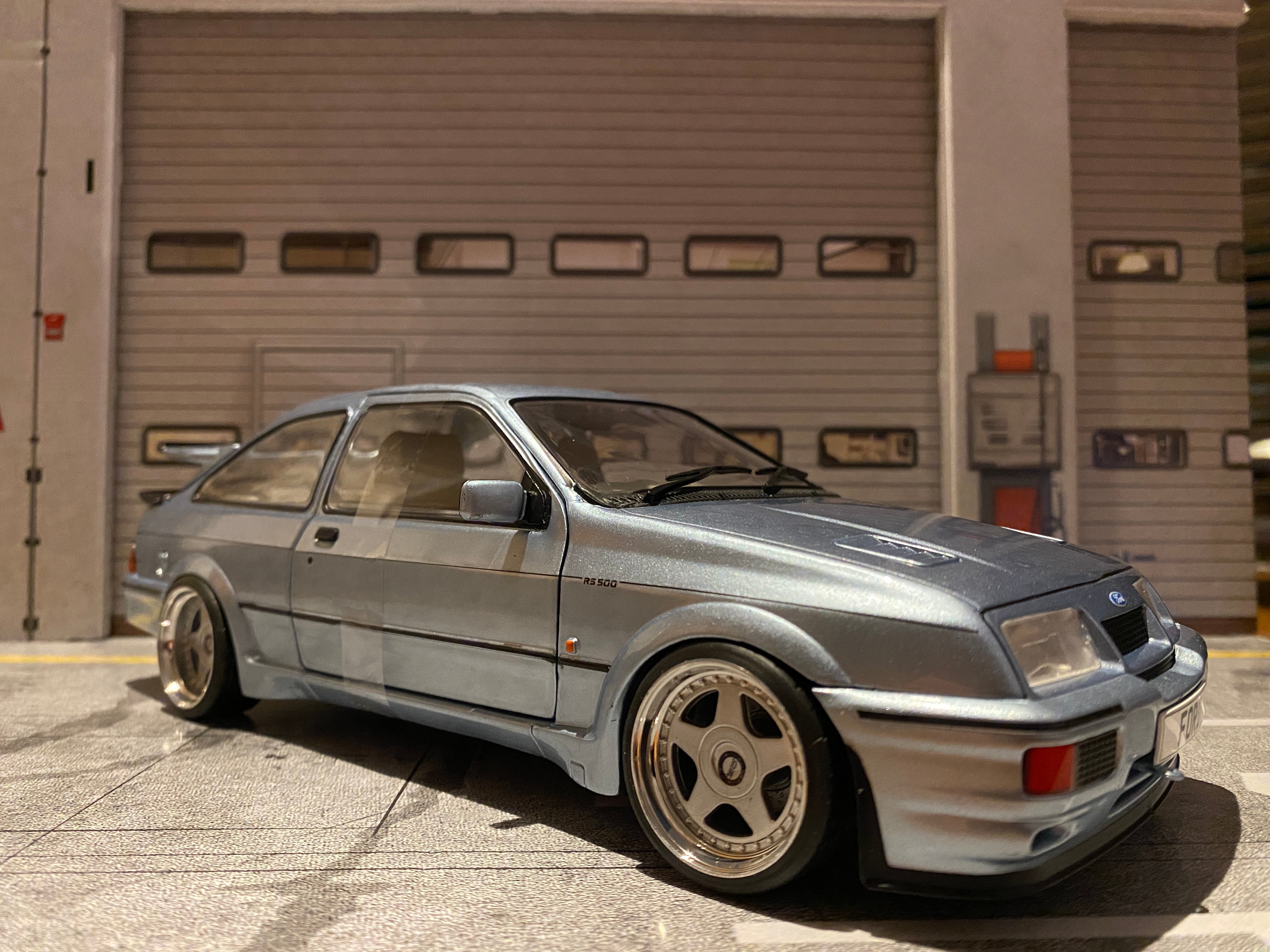 Ford Sierra RS500 '87, blauw (Tuning model) OZ Racing wheels