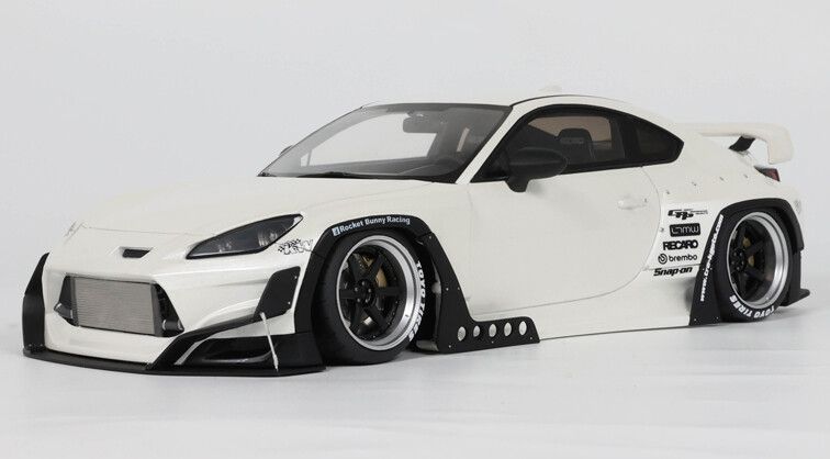 Toyota GR86 Pandem '23, wit (Crystal white)