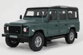 Land Rover Defender 3 SW (Green) 1:18