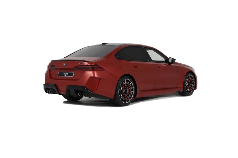 BMW M5 (G90) Pebble Beach Frozen Orange 2025 1:18 GT-Spirit