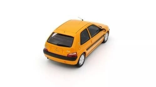 Citroën Saxo 1.4 BIC Phase 2 Orange Mango 2000 - 1:18
