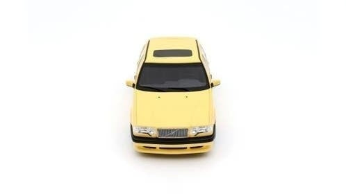 Volvo 850 T-5R Cream Yellow 1996 / OttOmobile / 1:18