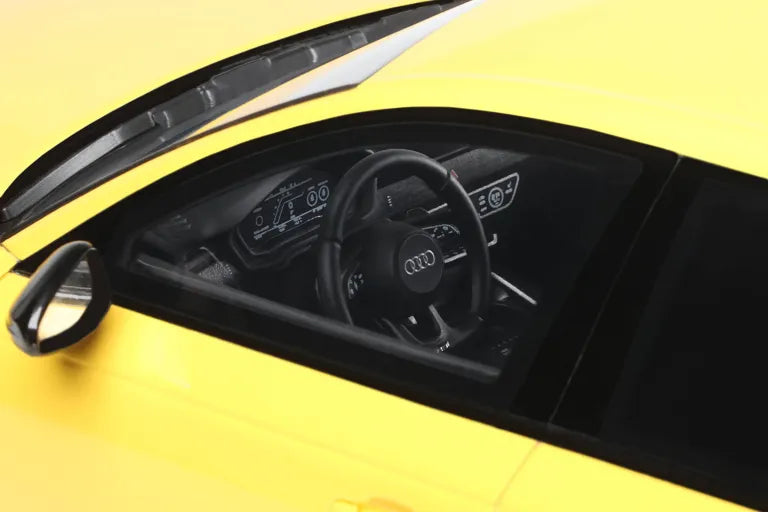 AUDI RS 4 25TH ANNIVERSARY 2024 YELLOW 1:18
