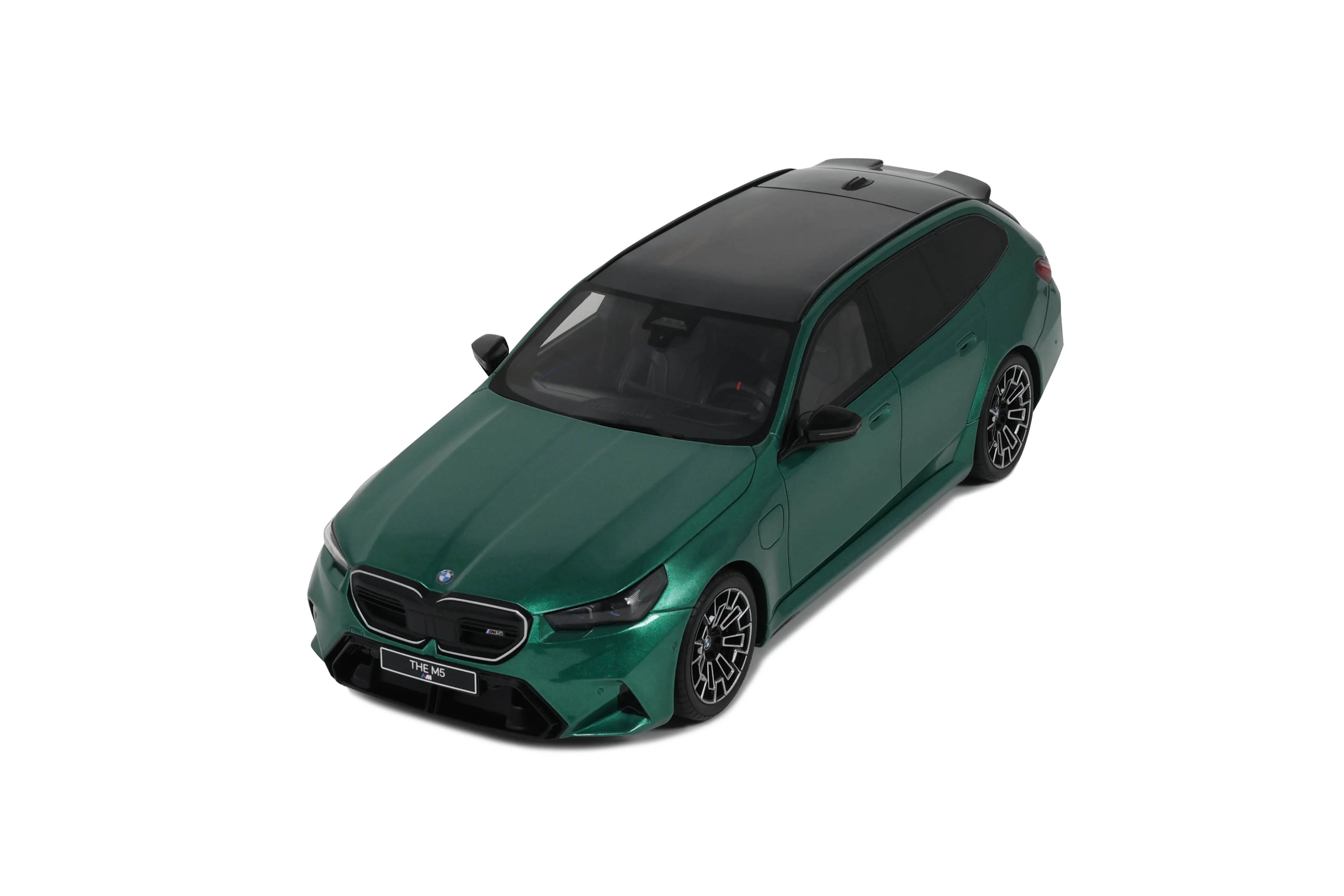 BMW M5 Touring '24, groen (Isle of Man green)