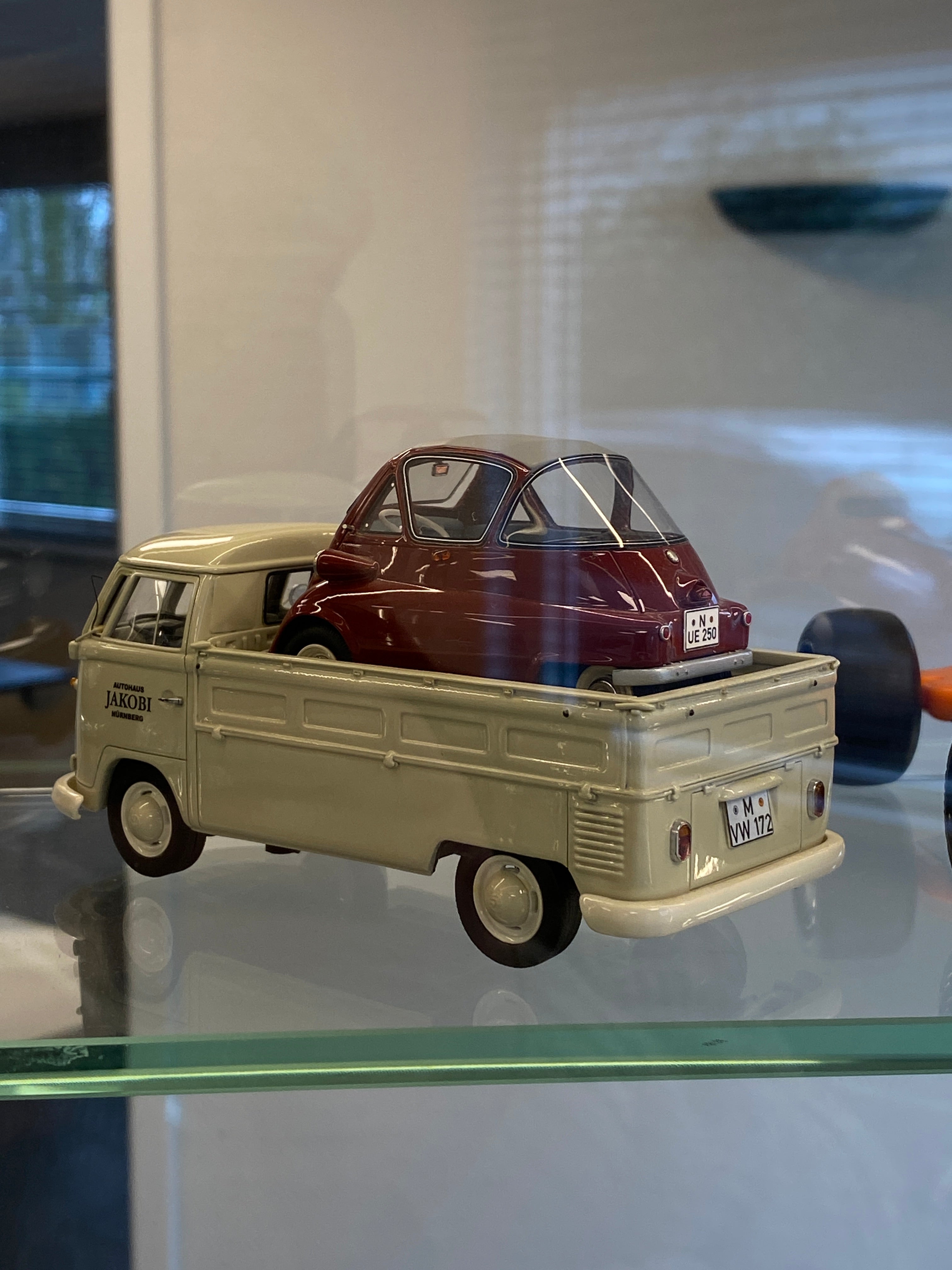 VW T1b Pr. + Isetta Jakobi