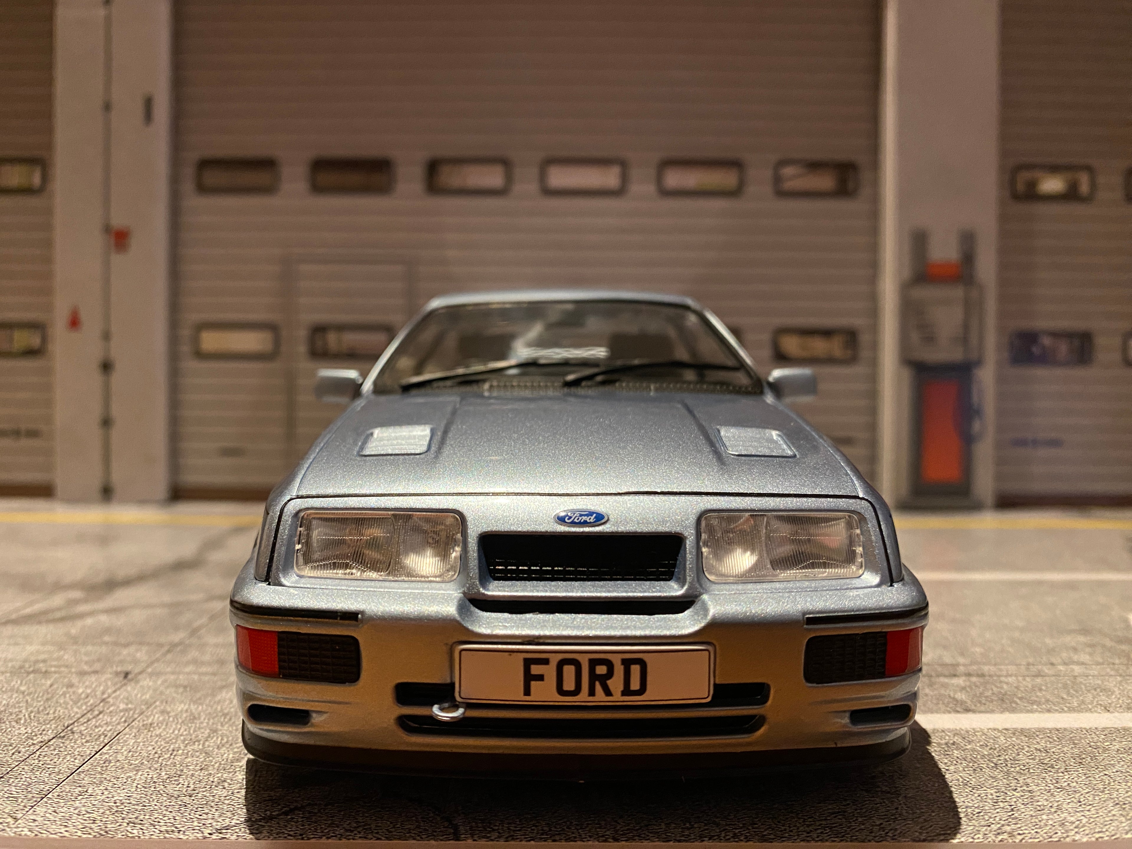 Ford Sierra RS500 '87, blauw (Tuning model) OZ Racing wheels