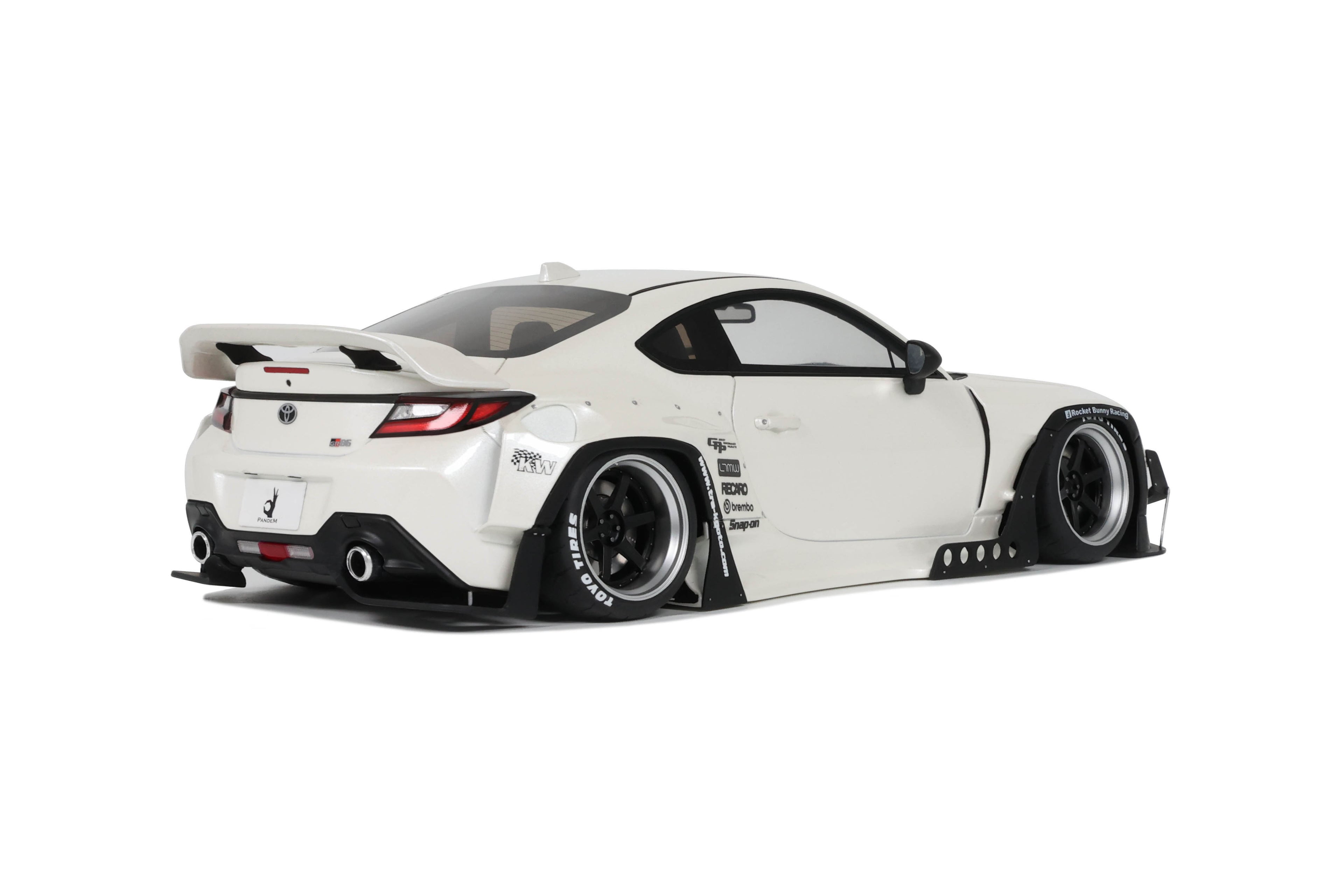 Toyota GR86 Pandem '23, wit (Crystal white)