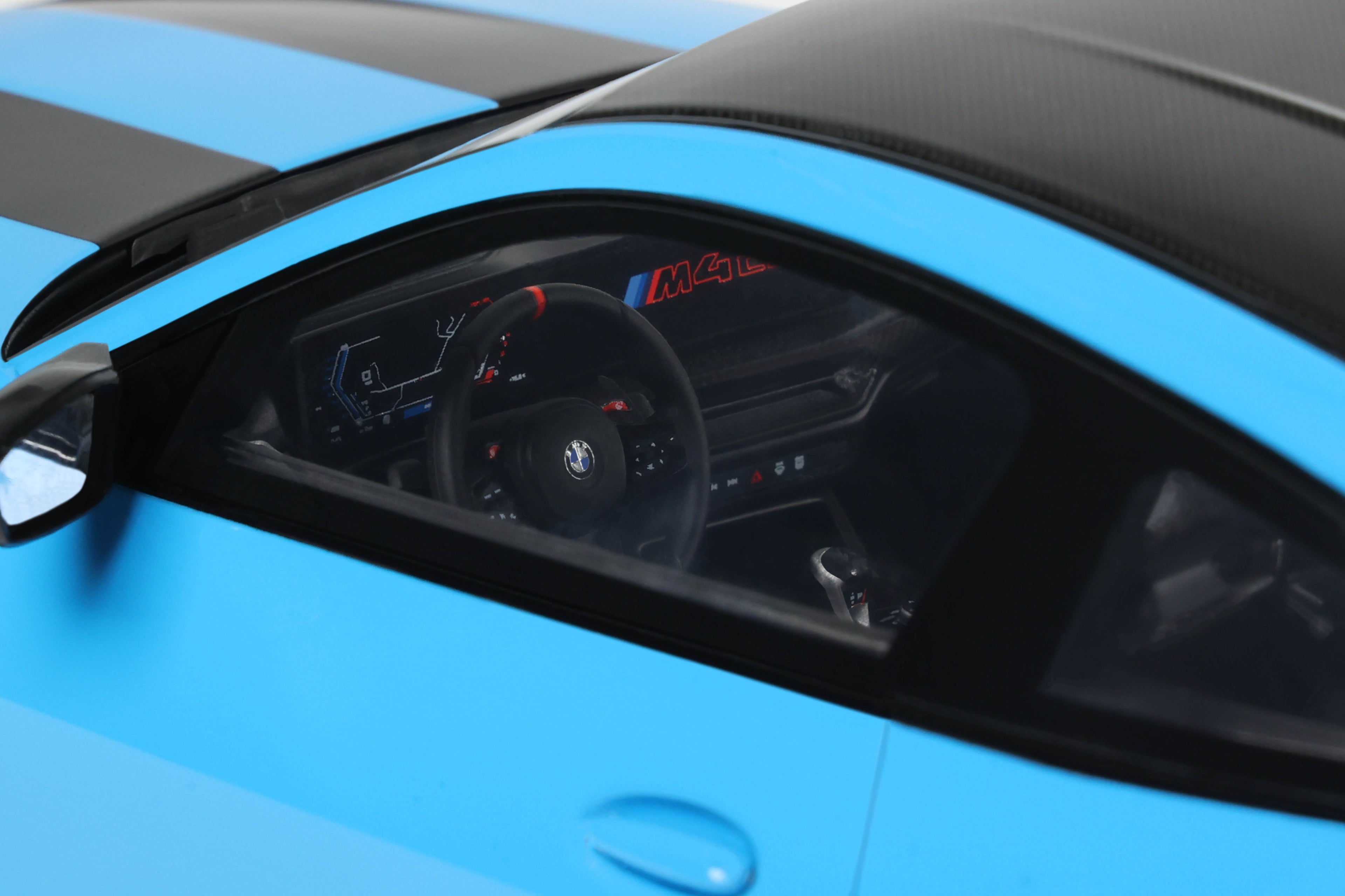 BMW M4 CS REVIERA BLUE 2024