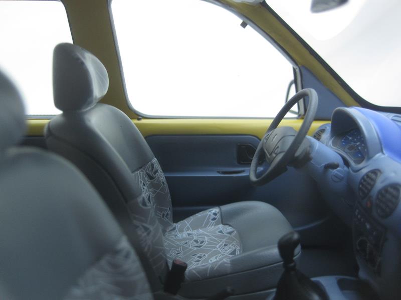 Renault Kangoo 1.4 RT Jaune Citron 396 1998 1:18
