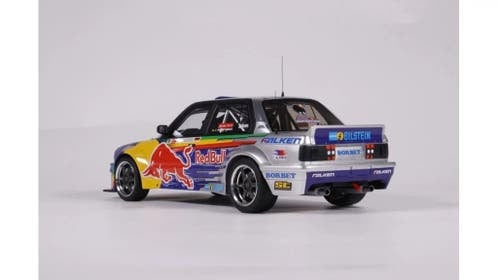 BMW E30 V8 DRIFT / OttOmobile / 1:18